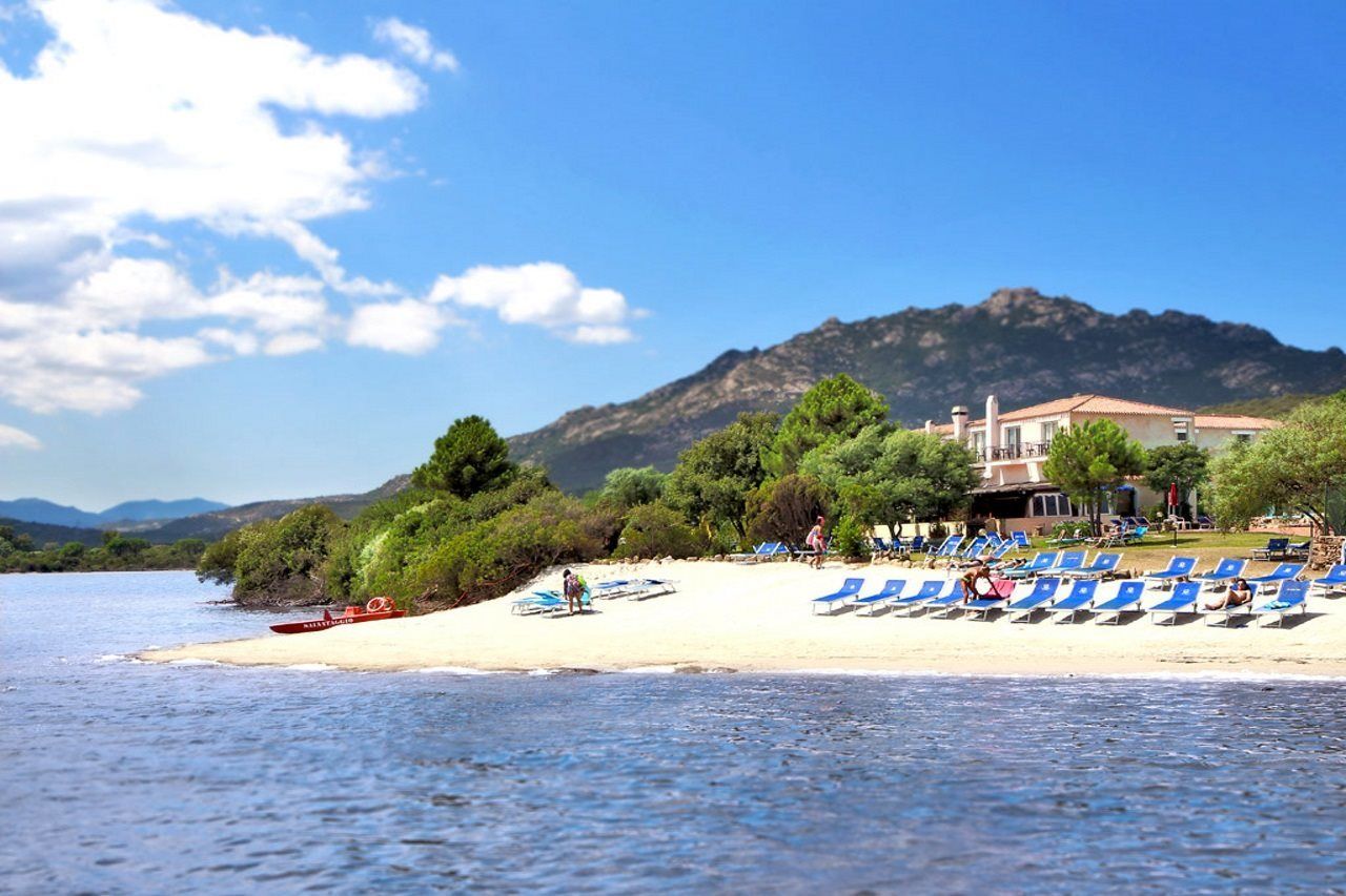 Colonna Hotel Du Golf Portisco Eksteriør bilde