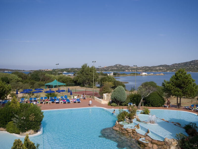 Colonna Hotel Du Golf Portisco Eksteriør bilde